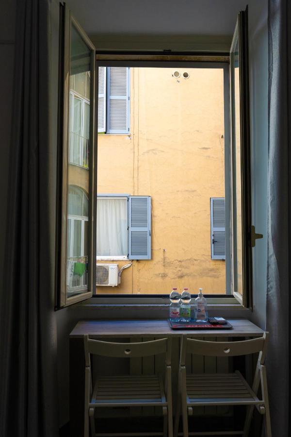 Romafullhouse Guesthouse Eksteriør billede